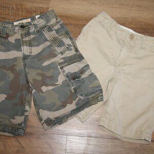 Boy's SIZE 7 GAP & Old Navy Khaki & Camo Print Cargo Shorts